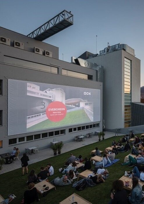 Letní kino v DOXu už promítá